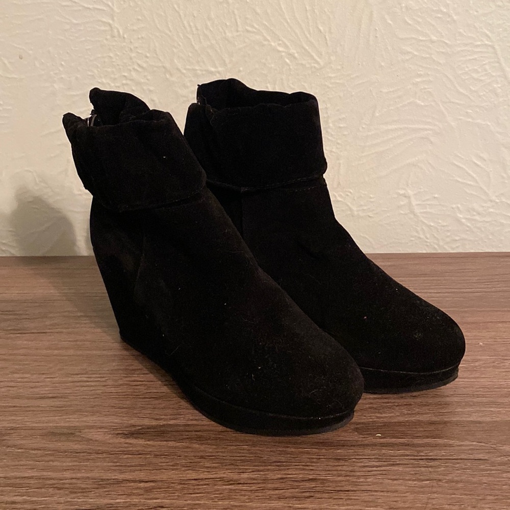 Black Velvet Wedge Booties Zip Up